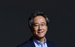 네오위즈, 워게이밍 출신 크리스 정 영입…글로벌 사업 영향력 확대 노린다