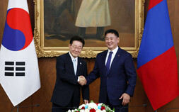 李, 몽골과 ‘황금시대’ 공동선언…핵심광물·AI·CEPA 협력 확대