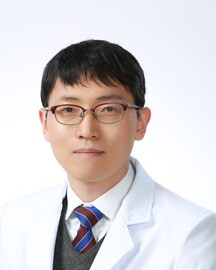 재택의료 : 사람의 병이 아니라, 한 사람의 이야기를 만나는 일
