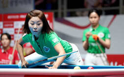 ‘당구 여제’ 김가영이 이끄는 팀리그 1위 하나카드, 2위 우리금융과 격돌 [PBA]