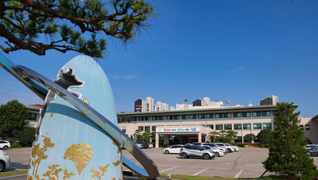 윤희신 태안군수, 부서 돌며 직원과 밀착 행보