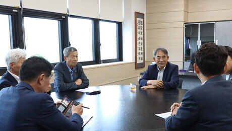 민주당 전북도당, 전북도의회 의장단과 반도체 메가프로젝트 대응 방안 논의