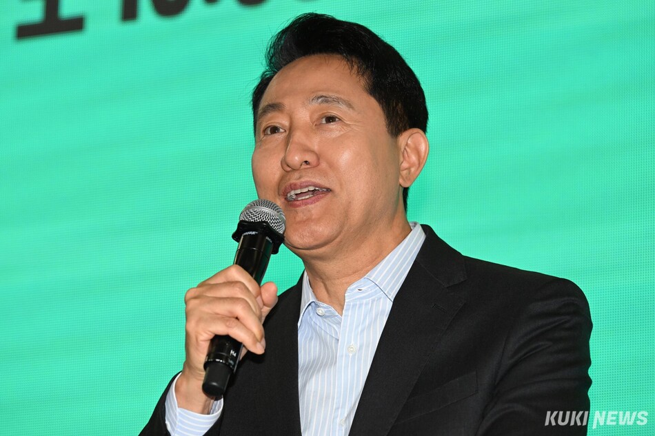 오세훈 서울시장이 10일 동대문디자인플라자(DDP)에서 열린 ‘2026 서울청년정책박람회’에서 발언하고 있다. 임은재 기자