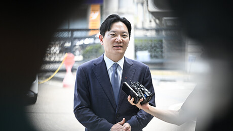 “무슨 조사인지도 몰랐다”…감찰 출석한 박상용 검사 [쿠키포토]