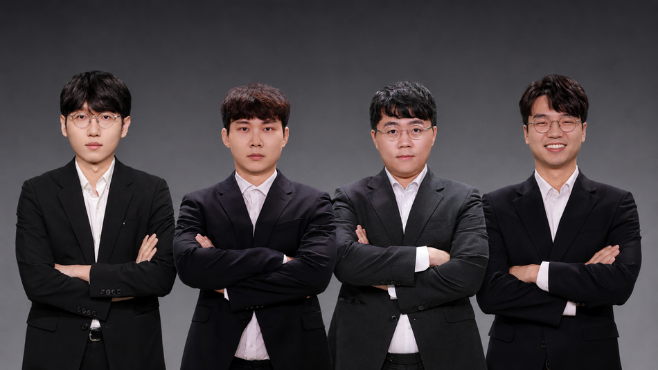‘바둑 삼국지’ 농심배 한국 선수단. 왼쪽부터 랭킹 1위 신진서 9단, 2위 박정환 9단, 3위 신민준 9단, 10위 안성준 9단. 한국기원 제공