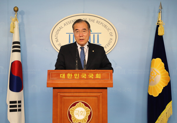 국회 위증 공직자에 대한 처벌을 강화하는 법률 개정안이 발의됐다. 법안 통과시 국회에서 거짓 증언을 한 공직자는 형사처벌은 물론, 공직에서 즉시 배제될 수 있다. /이개호 국회의원실