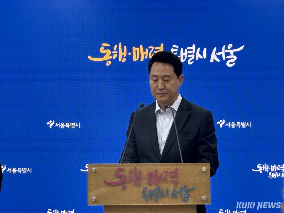 오세훈 서울시장이 14일 서울시청 브리핑룸에서 부동산 정책 관련 국무회의 대정부 건의 사항 브리핑을 하고 있다. 권혜진 기자