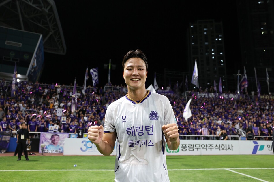 K리그1 17라운드 MVP로 선정된 안양 권경언. 한국프로축구연맹 제공