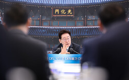 이 대통령 “삼전·닉스 레버리지 시끄럽죠”…당국에 보완책 주문 