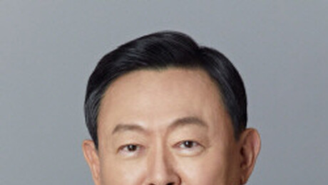 롯데 신동빈 “10년간 그룹 사업 정체 우려…본원적 경쟁력 강화”
