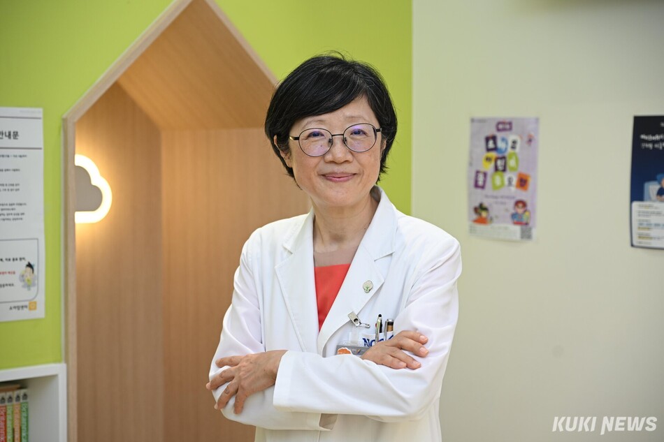 박현진 국립암센터 소아청소년암센터 교수가 5월28일 경기 고양시 국립암센터 소아병동에서 쿠키뉴스와 인터뷰 하고 있다. 임은재 기자