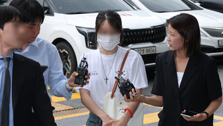 경찰, 개표소 출입 방해한 ‘올다르크’ 구속영장 신청