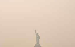 월드컵 결승전 개최지 뉴욕·뉴저지에 산불 연기 자욱…경기는 예정대로