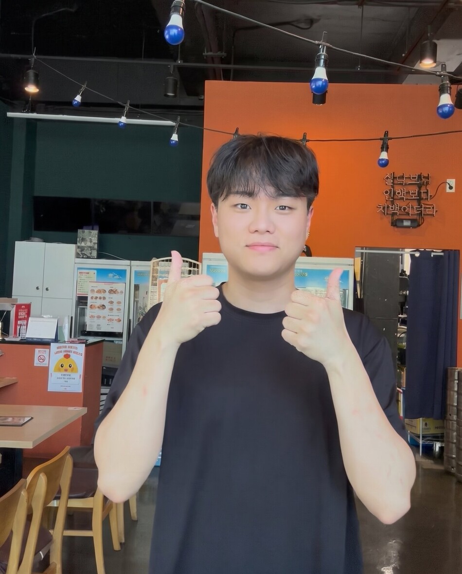 영남이공대 졸업생 박진영(26)씨가 취업과 창업에 성공해 청년 CEO로 주목받고 있다. 영남이공대 제공