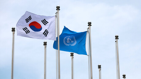 정부, 北 석탄 선적 정황 ‘프라다호’ 억류…“안보리 대북제재 위반”
