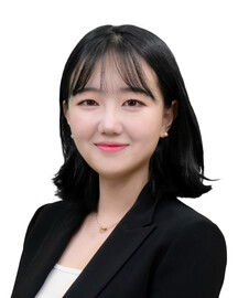 25인치가 ‘L사이즈’인 이상한 나라
