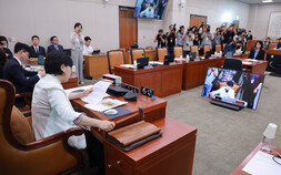 민주당, ‘최영중 통신영장 기각’ 총공세…검찰 판단 직격