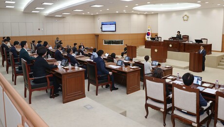 대전 유성구의회, 10대 원구성후 첫 임시회 개최