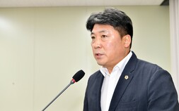 경남도의회, 해군사관학교 진해 존치 결의안 가결