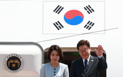李대통령, 올해 여름휴가 안 간다…참모·국무위원엔 “휴식하라”